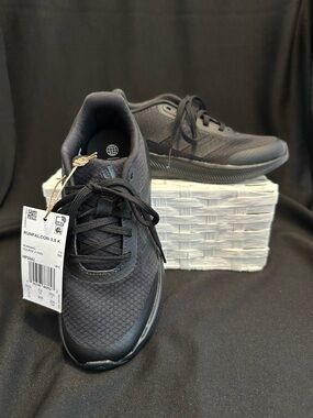 Adidas Runfalcon 3.0 K Boy’s Sz. 2 Black Athletic Shoes NWT